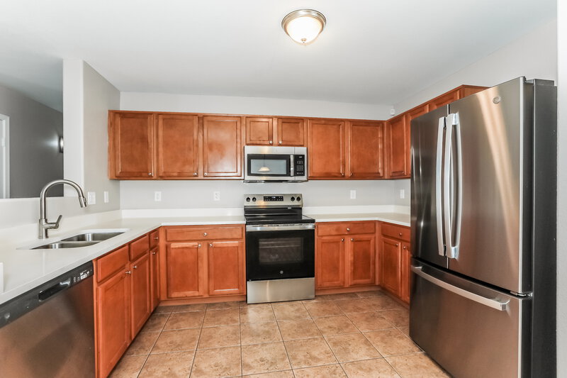 1,870/Mo, 30559 N Nightingale Rd San Tan Valley, AZ 85143 Kitchen View 2