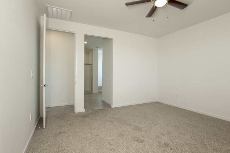 2,490/Mo, 5440 S 245th Ave Buckeye, AZ 85326 Main Bedroom View 2