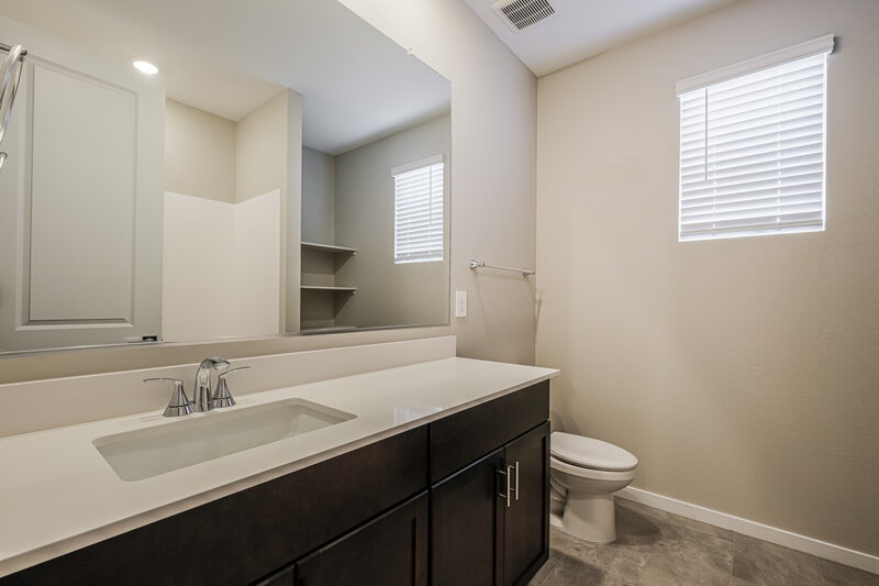 2,285/Mo, 24495 W Chambers St Buckeye, AZ 85326 Main Bathroom View