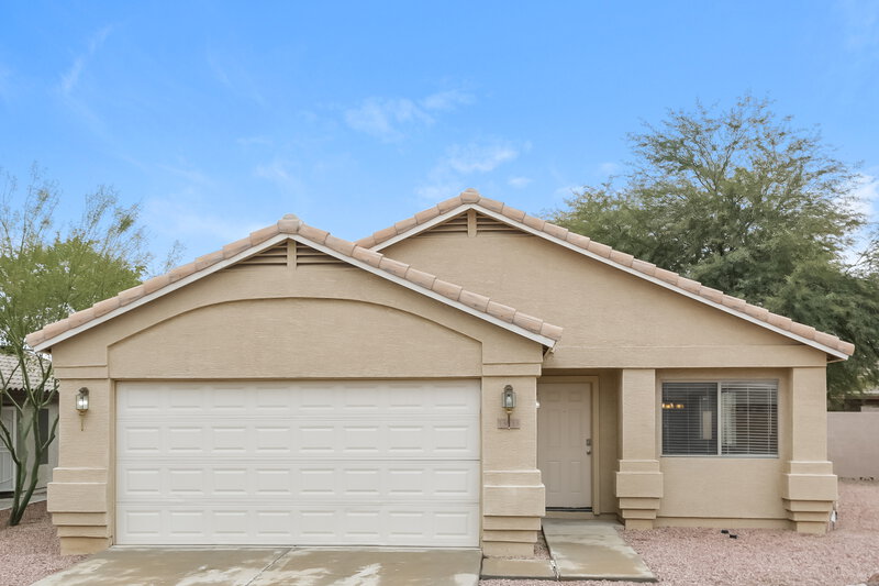 2,075/Mo, 13833 W Bola Dr Surprise, AZ 85374 External View