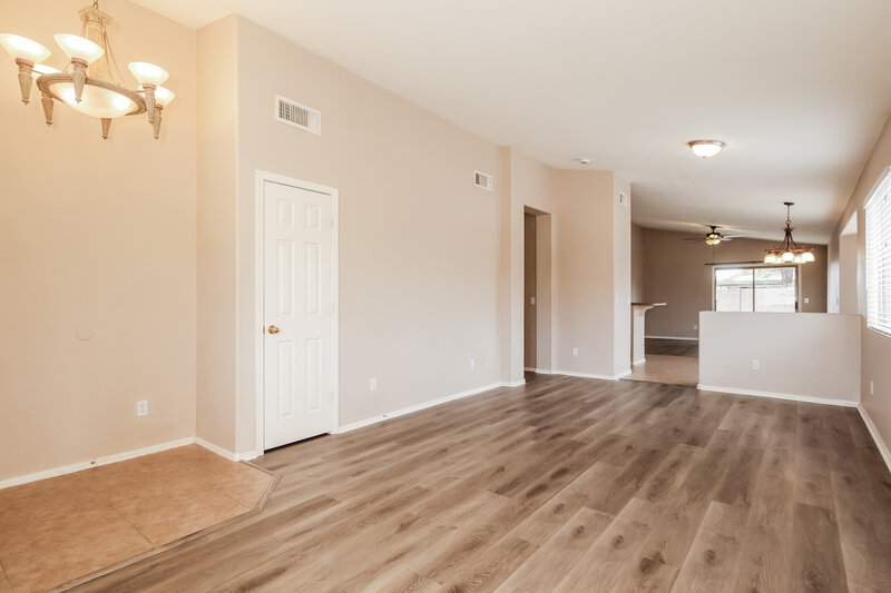 1,950/Mo, 13833 W Bola Dr Surprise, AZ 85374 Living Room View 2