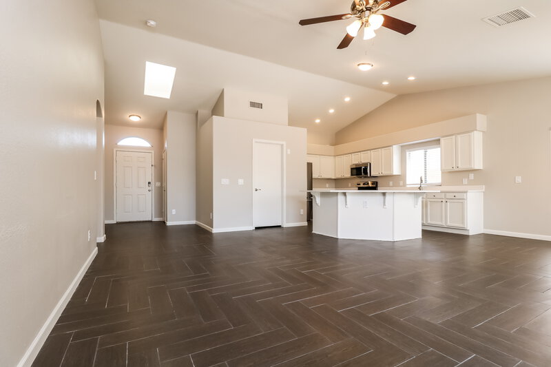 1,840/Mo, 13197 W Ocotillo Ln Surprise, AZ 85374 Living Room View 2