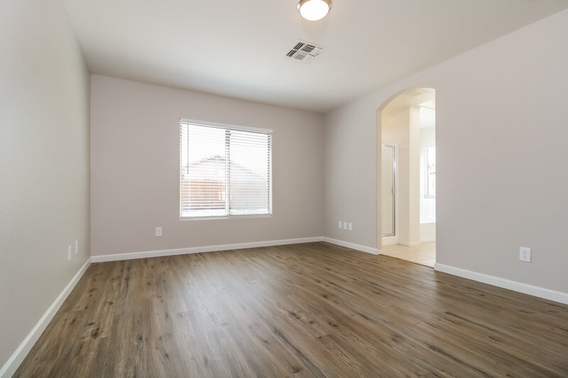 1,840/Mo, 13197 W Ocotillo Ln Surprise, AZ 85374 Main Bedroom View