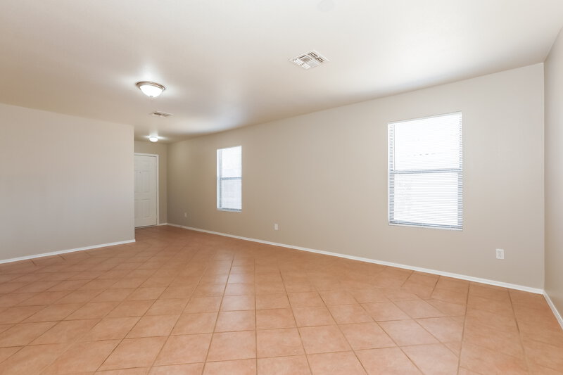 2,180/Mo, 11225 E Quicksilver Ave Mesa, AZ 85212 Living Room View 2