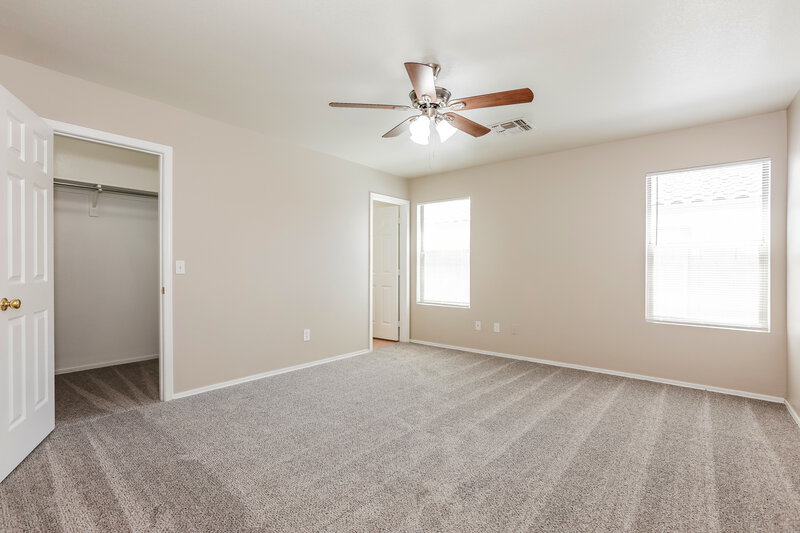 2,180/Mo, 11225 E Quicksilver Ave Mesa, AZ 85212 Main Bedroom View 2