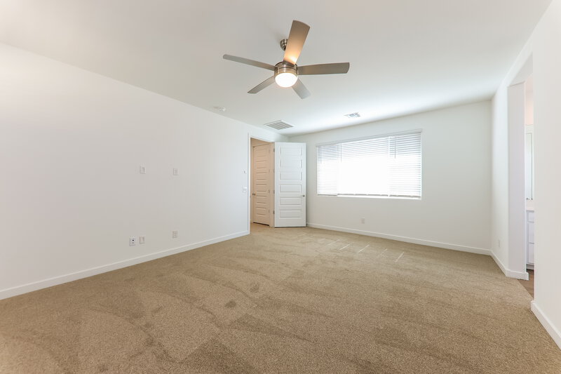 2,235/Mo, 24627 N 164th Dr Surprise, AZ 85387 Main Bedroom View 2