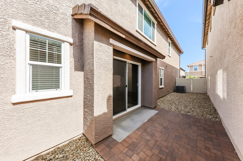 2,235/Mo, 24627 N 164th Dr Surprise, AZ 85387 Rear View