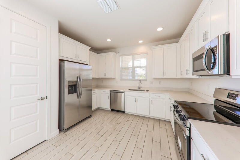2,280/Mo, 16378 W Weeping Willow Rd Surprise, AZ 85387 Kitchen View