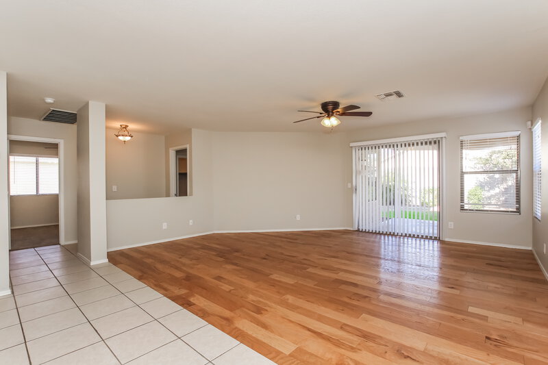 2,525/Mo, 10522 W Via del Sol Peoria, AZ 85383 Family Room View