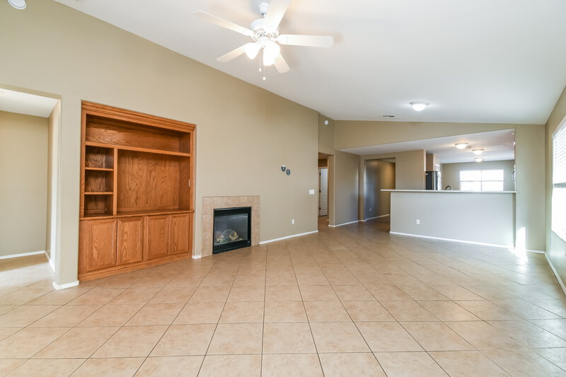 1,935/Mo, 1835 W Desert Canyon Dr Queen Creek, AZ 85142 Living Room View 3