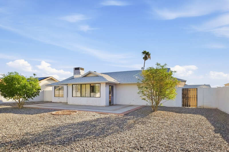1,680/Mo, 17614 N 133rd Dr Sun City West, AZ 85375 Rear View