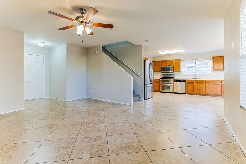 2,065/Mo, 2293 E Peach Tree Dr Chandler, AZ 85249 Living Room View 2