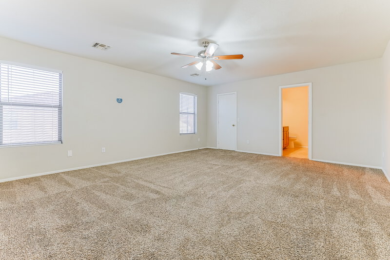 2,065/Mo, 2293 E Peach Tree Dr Chandler, AZ 85249 Main Bedroom View