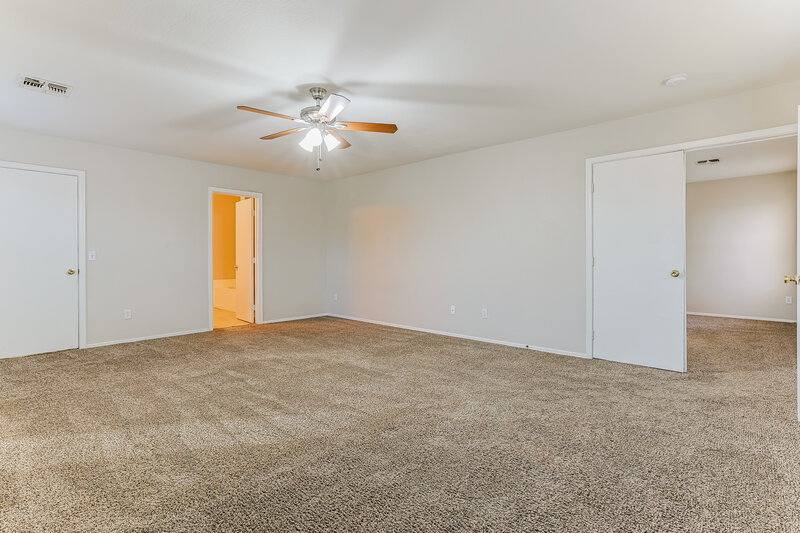 2,065/Mo, 2293 E Peach Tree Dr Chandler, AZ 85249 Main Bedroom View 2