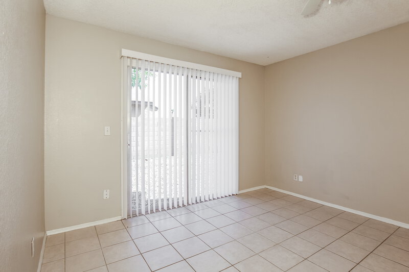 1,950/Mo, 630 E Jensen St Unit 114 Mesa, AZ 85203 Main Bedroom View