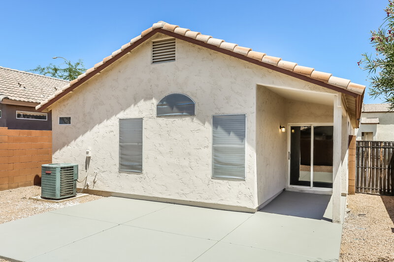 2,620/Mo, 19246 N 31st St Phoenix, AZ 85050 Rear View