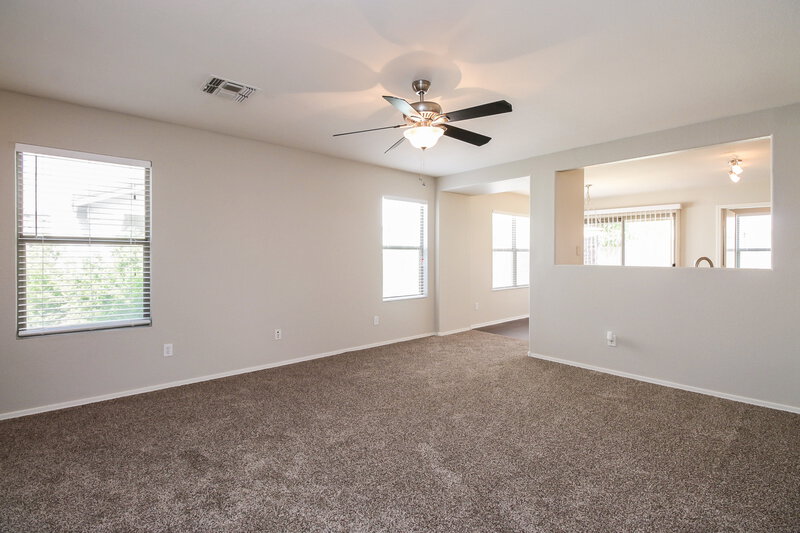 2,155/Mo, 2316 E Peach Tree Dr Chandler, AZ 85249 Living Room View 3