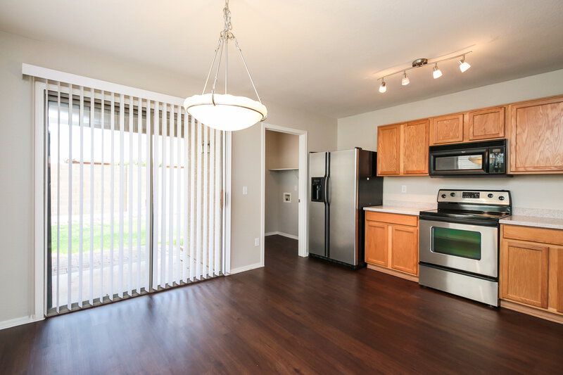 2,155/Mo, 2316 E Peach Tree Dr Chandler, AZ 85249 Dining Room View