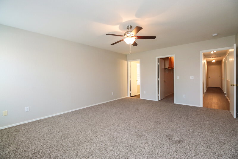 2,155/Mo, 2316 E Peach Tree Dr Chandler, AZ 85249 Master Bedroom View 2