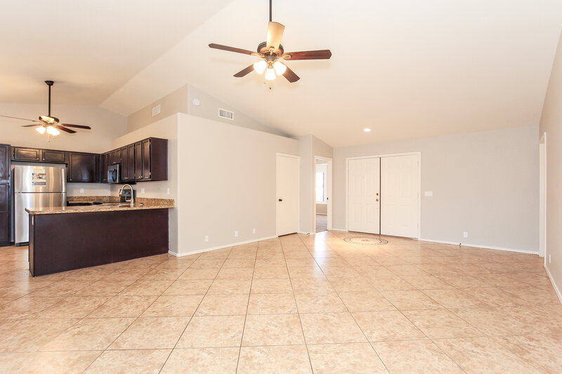 1,890/Mo, 7384 W Colter St Glendale, AZ 85303 Misc View 2