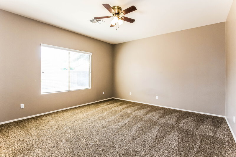 2,300/Mo, 14133 W Crocus Dr Surprise, AZ 85379 Bedroom View 2