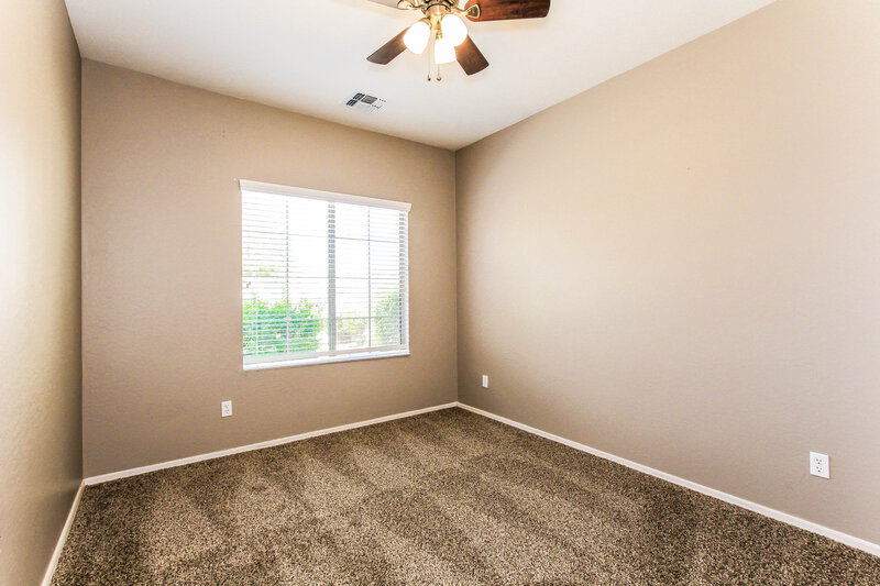 2,300/Mo, 14133 W Crocus Dr Surprise, AZ 85379 Bedroom View 5