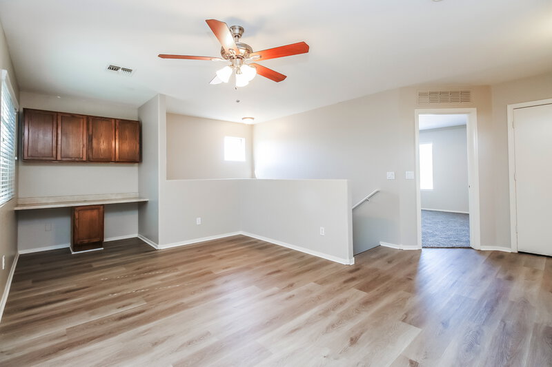 2,505/Mo, 452 S Sabrina Mesa, AZ 85208 Office View