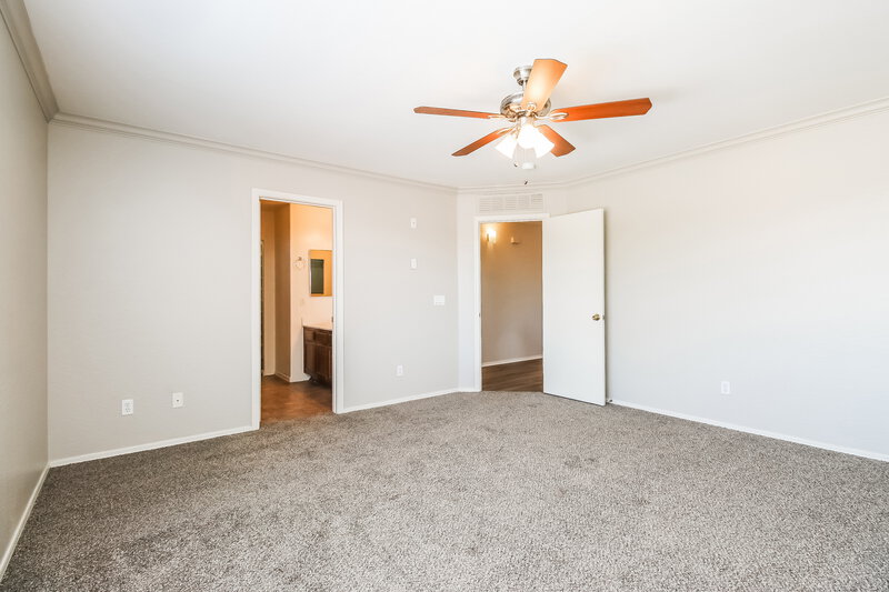 2,505/Mo, 452 S Sabrina Mesa, AZ 85208 Main Bedroom View