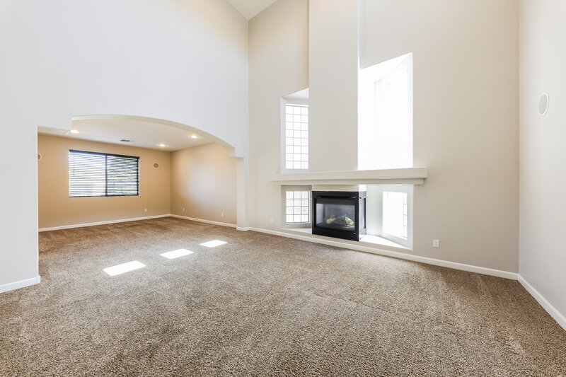 3,190/Mo, 2120 W Eagle Feather Rd Phoenix, AZ 85085 Misc View 2