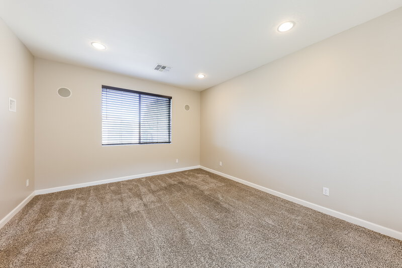 3,190/Mo, 2120 W Eagle Feather Rd Phoenix, AZ 85085 Misc View 4