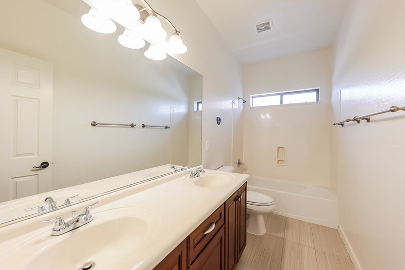 3,190/Mo, 2120 W Eagle Feather Rd Phoenix, AZ 85085 Misc View 16