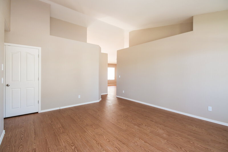 1,960/Mo, 3591 E Magnus Dr San Tan Valley, AZ 85140 Dining Room View