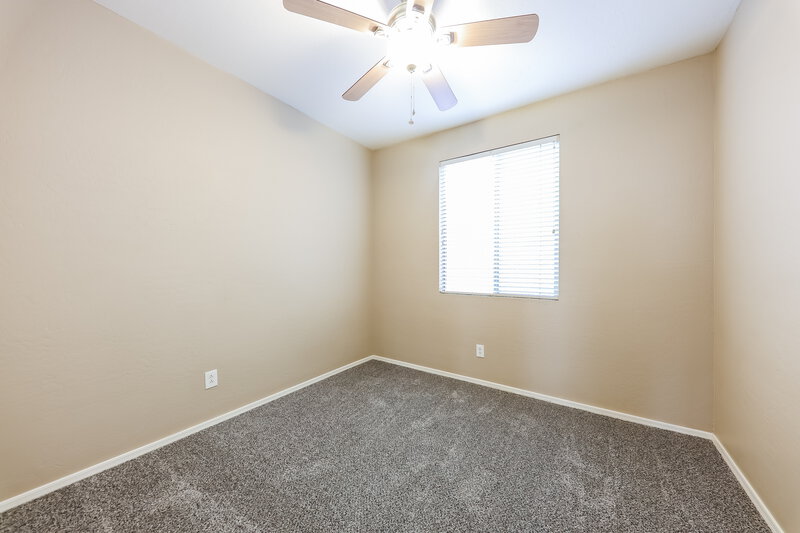 2,050/Mo, 26330 N 68th Dr Peoria, AZ 85383 Bedroom View