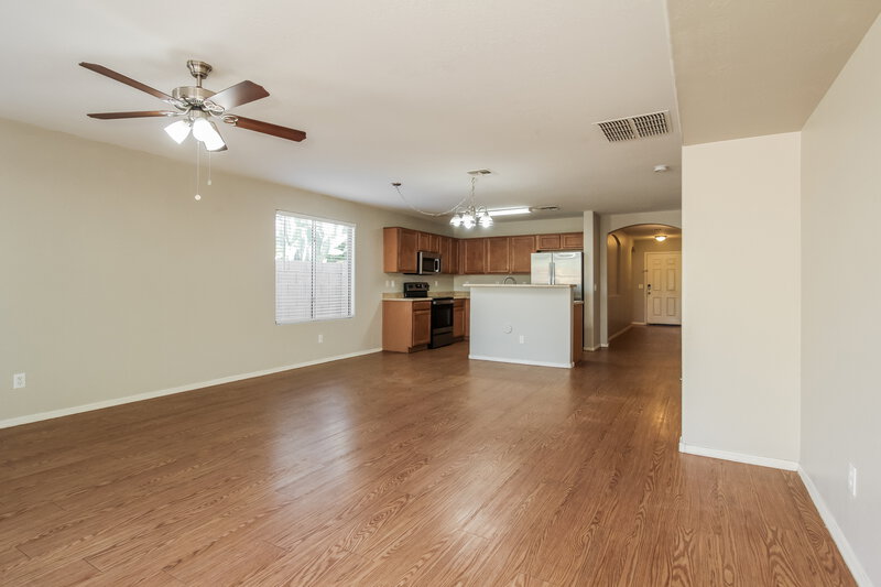 1,980/Mo, 372 S 151st Ave Goodyear, AZ 85338 Living Room View