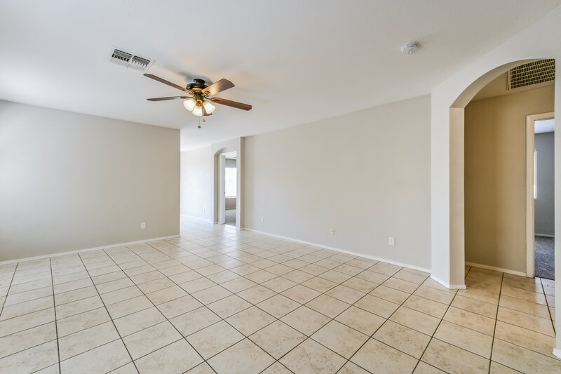 1,930/Mo, 10849 E Carol Ave Mesa, AZ 85208 Living Room View 3