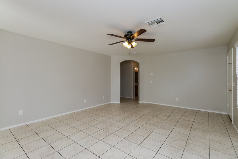 2,090/Mo, 10849 E Carol Ave Mesa, AZ 85208 Living Room View 4