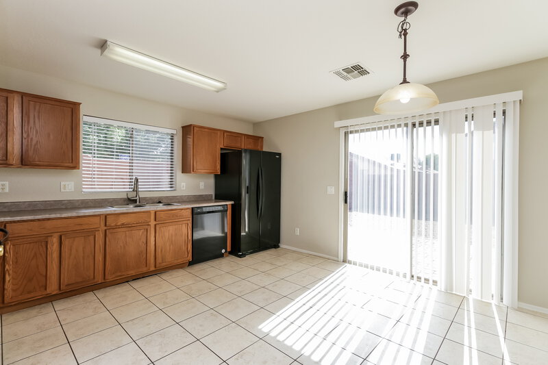 2,090/Mo, 10849 E Carol Ave Mesa, AZ 85208 Dining Room View