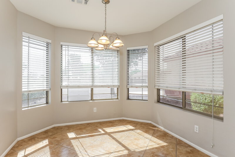 2,160/Mo, 8818 W Salter Dr Peoria, AZ 85382 Breakfast Nook View