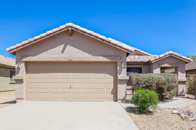 1,950/Mo, 17266 W Durango St Goodyear, AZ 85338 External View