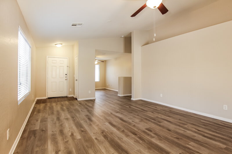 1,950/Mo, 17266 W Durango St Goodyear, AZ 85338 Living Room View 2