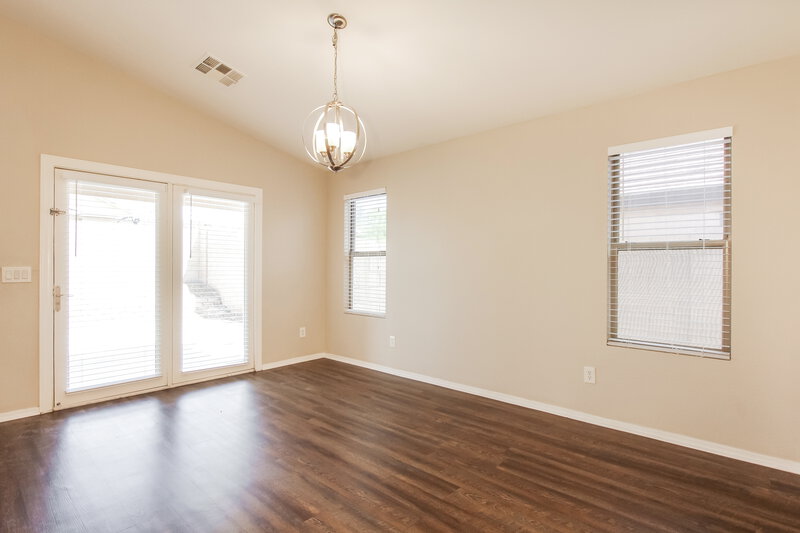 1,950/Mo, 17266 W Durango St Goodyear, AZ 85338 Dining Room View