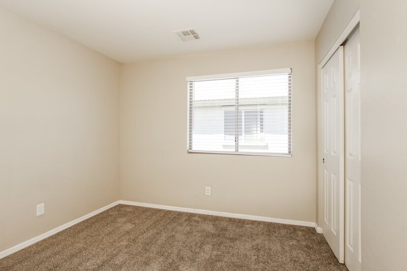 1,950/Mo, 17266 W Durango St Goodyear, AZ 85338 Bedroom View