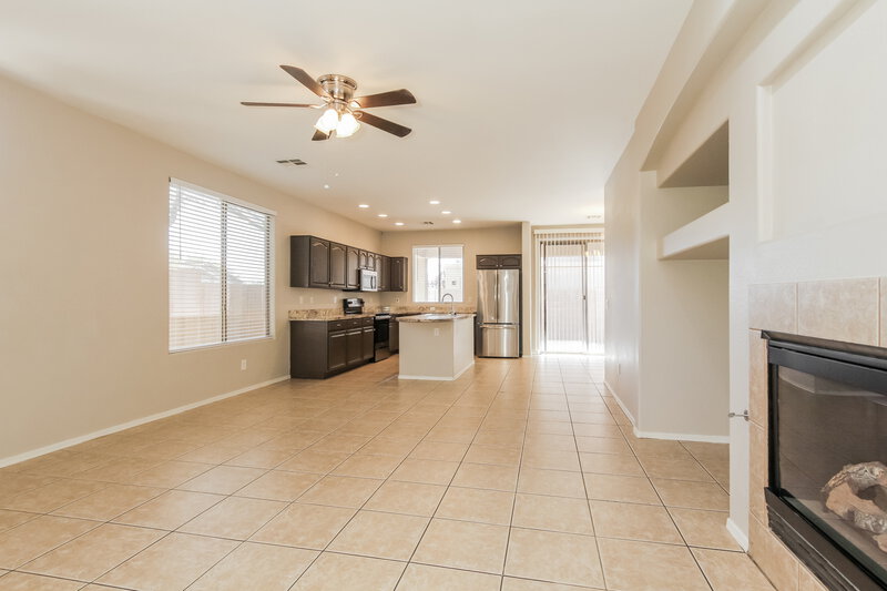 3,330/Mo, 2507 W Old Paint Trl Phoenix, AZ 85086 Living Room View