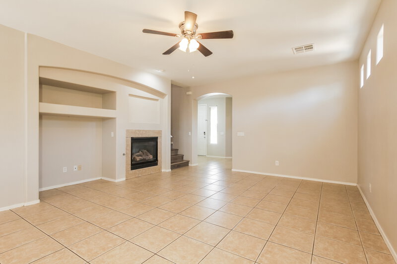 3,330/Mo, 2507 W Old Paint Trl Phoenix, AZ 85086 Living Room View 3