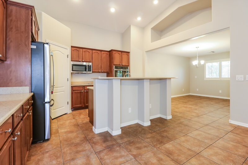 2,250/Mo, 25644 W Magnolia St Buckeye, AZ 85326 Kitchen View 2