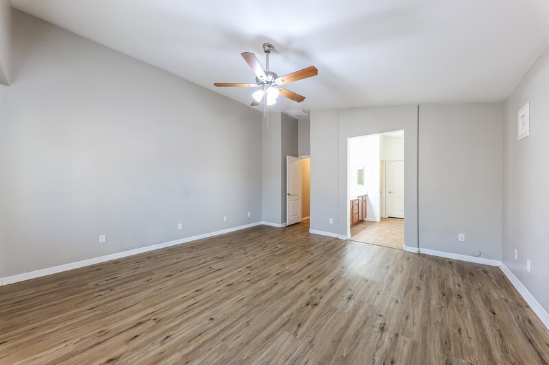 2,060/Mo, 25644 W Magnolia St Buckeye, AZ 85326 Main Bedroom View 2