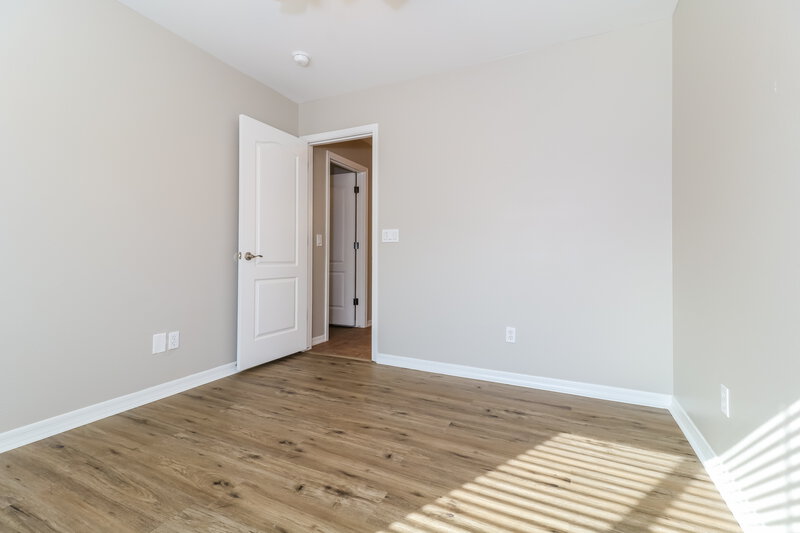 2,250/Mo, 25644 W Magnolia St Buckeye, AZ 85326 Bedroom View 2