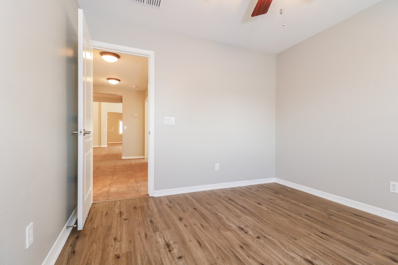 2,250/Mo, 25644 W Magnolia St Buckeye, AZ 85326 Bedroom View 3