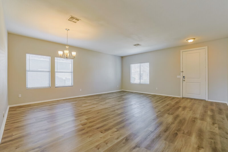 2,510/Mo, 2445 W Spencer Run Phoenix, AZ 85041 Living Room View 2