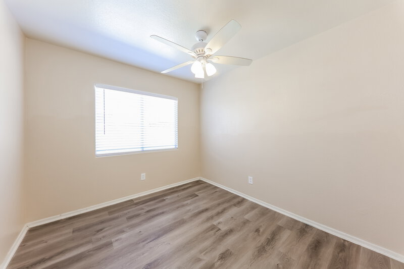 2,050/Mo, 3618 W Tina Ln Glendale, AZ 85310 Bedroom View